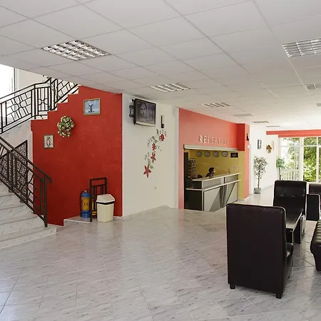 호텔 Zdravets - Free Parking