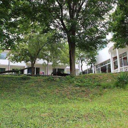 Zdravets - Free Parking 호텔 3*