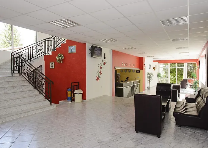 Hotel Zdravets - Free Parking